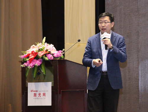 上海光學(xué)精密機械研究所趙全忠教授發(fā)表講話